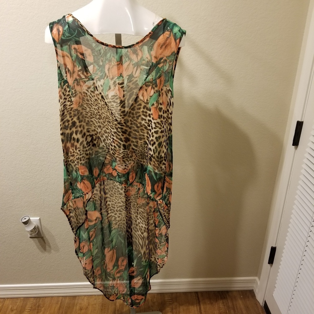 Trendy Hi Low Leopard Blouse